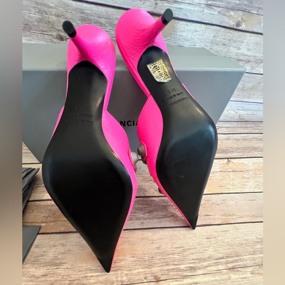 Balenciaga Cagole Pointed Toe Mule FluoPink BNIB - Picture 6 of 7